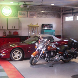 Garage Decorations and Floor Tiles